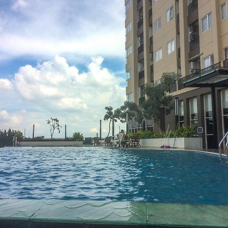 Best Deal And Cozy Studio Oasis Cikarang Apartment By Travelio Ngoại thất bức ảnh