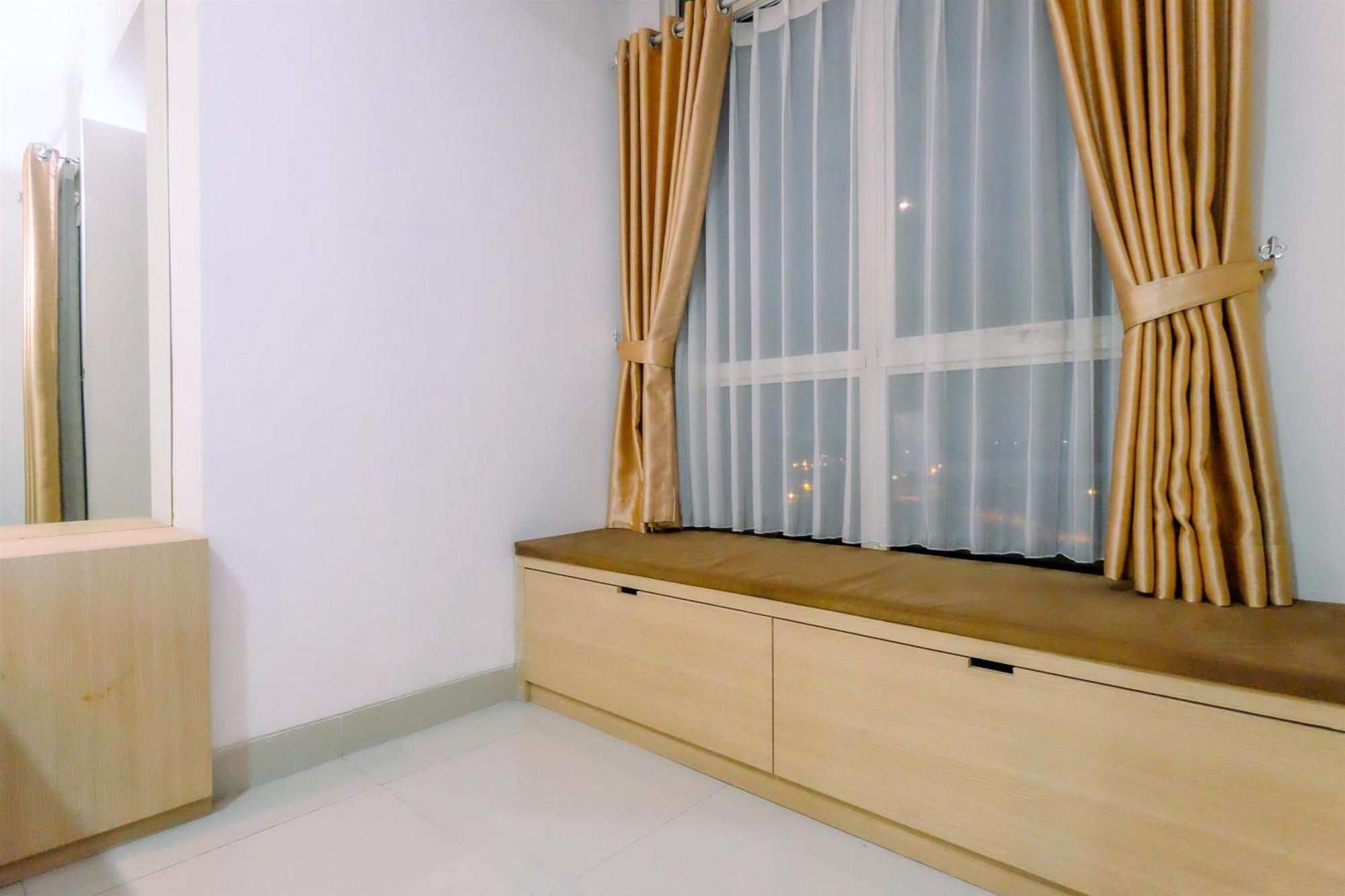 Best Deal And Cozy Studio Oasis Cikarang Apartment By Travelio Ngoại thất bức ảnh